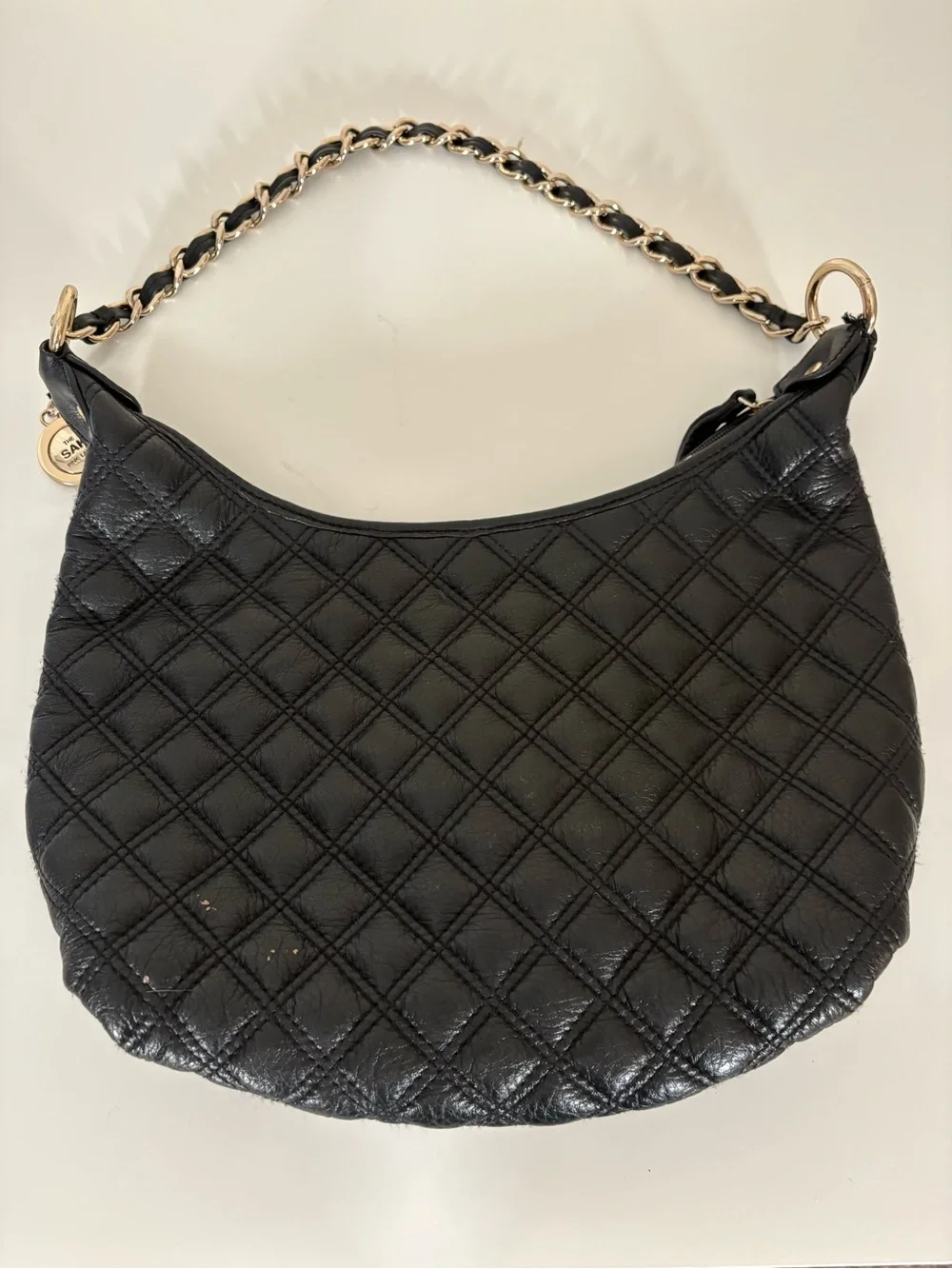 The Sak quilted black